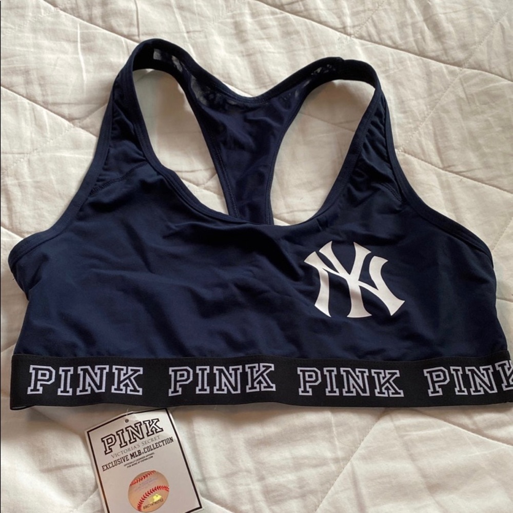 PINK NWT Yankee sports bra